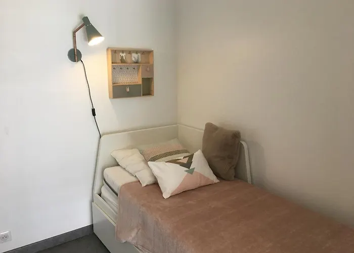 Appartamento Front De Avec Terrasse Et Accès Direct à Merville-franceville - Fr-1-487-329